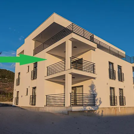 Casa Leda Banjol Barbat na Rabu