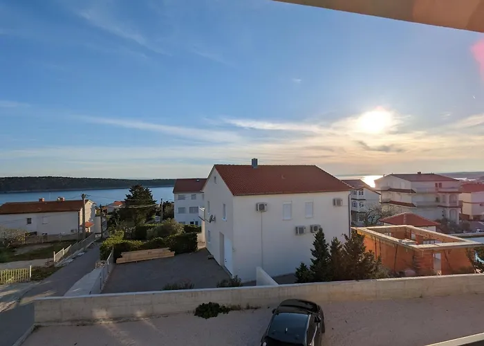 Casa Leda Banjol * Barbat na Rabu