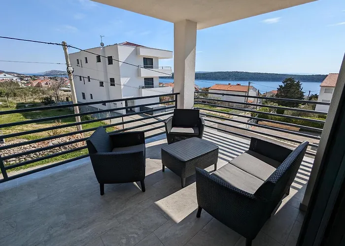 Casa Leda Banjol Apartman *