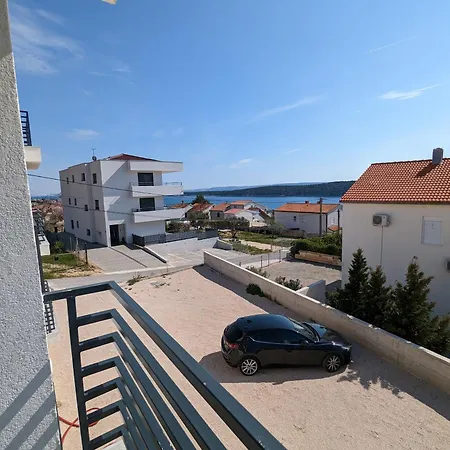 Apartamento Casa Leda Banjol